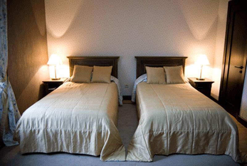 Gogol Hotel Myrhorod Phòng bức ảnh