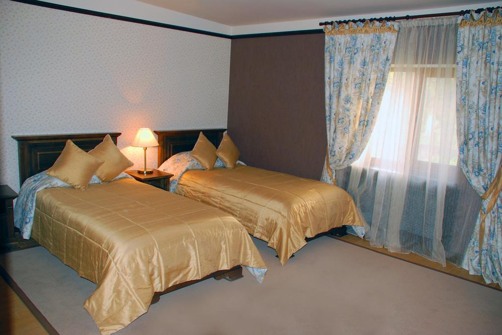 Gogol Hotel Myrhorod Phòng bức ảnh