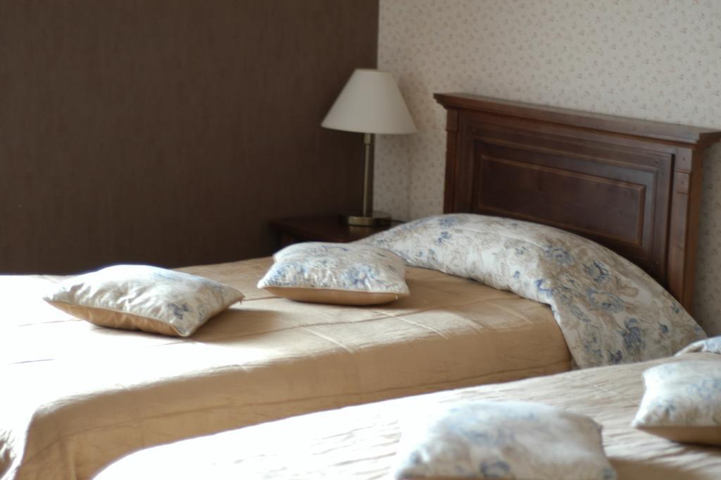 Gogol Hotel Myrhorod Phòng bức ảnh
